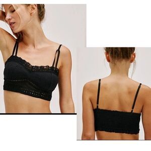 NWOT Tallulah Smocked Back Lace Bralette Large